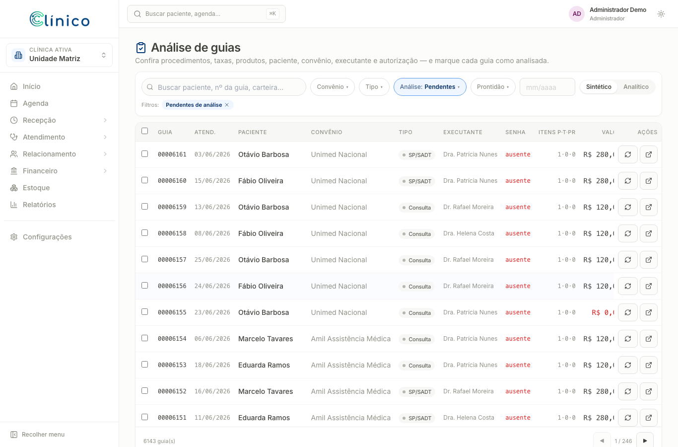 Tela de análise de guias com lista de guias por convênio, paciente, executante e status.